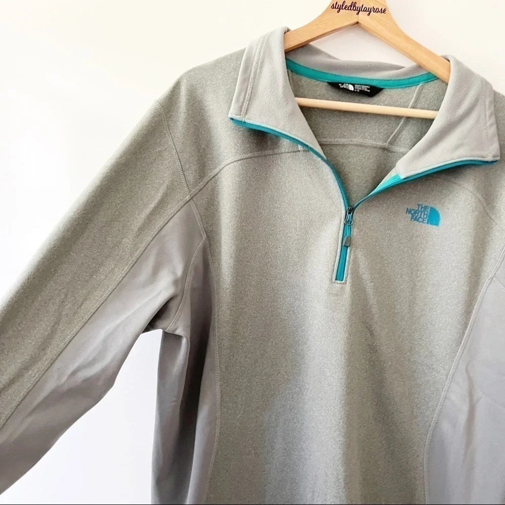The North Face Fleece Quarter Zip Sweatshirt